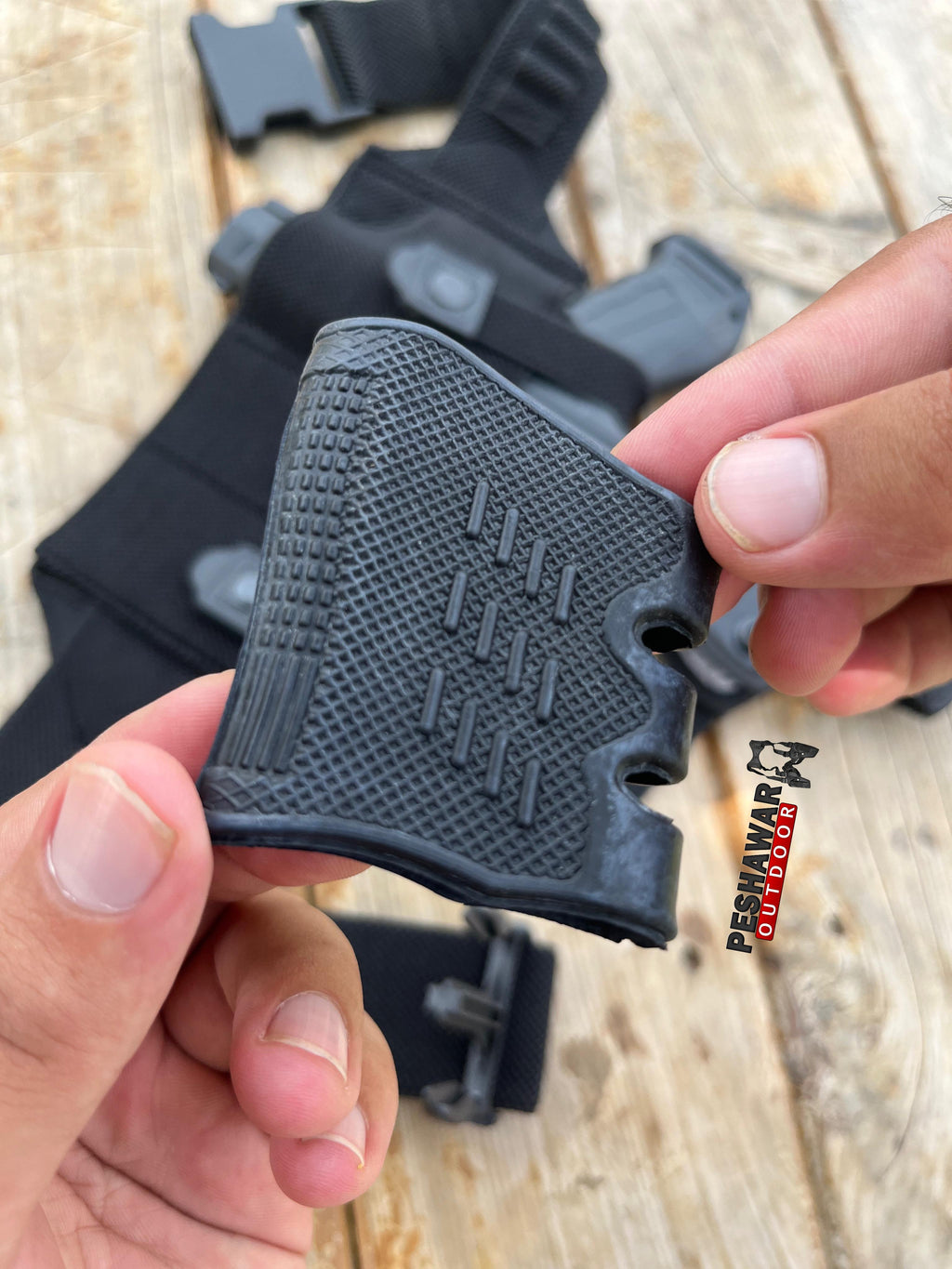 Buy 1 Bareek Elastic Holster — Get INNER + Grip 100% FREE